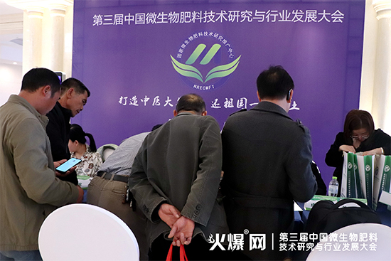 �������� ��΢������ϴ������ʢ���_Ļ������ʢ�r�����e�^��