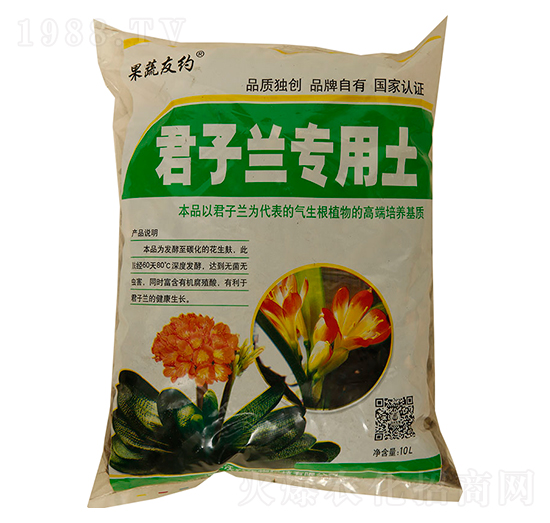 �����m������-���d����